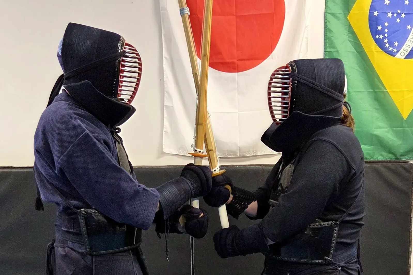Family Kendo students in tsubazeriai at Han Mi Martial Arts