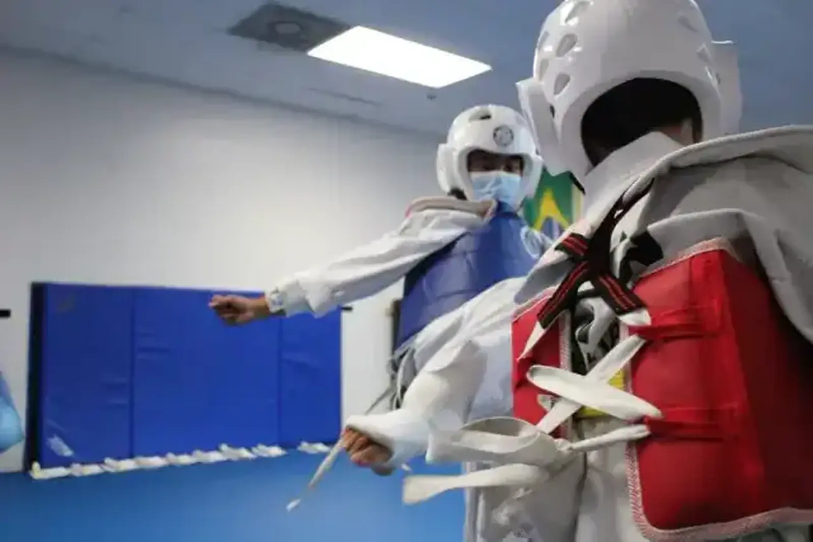 Family Taekwondo class at Han Mi Martial Arts