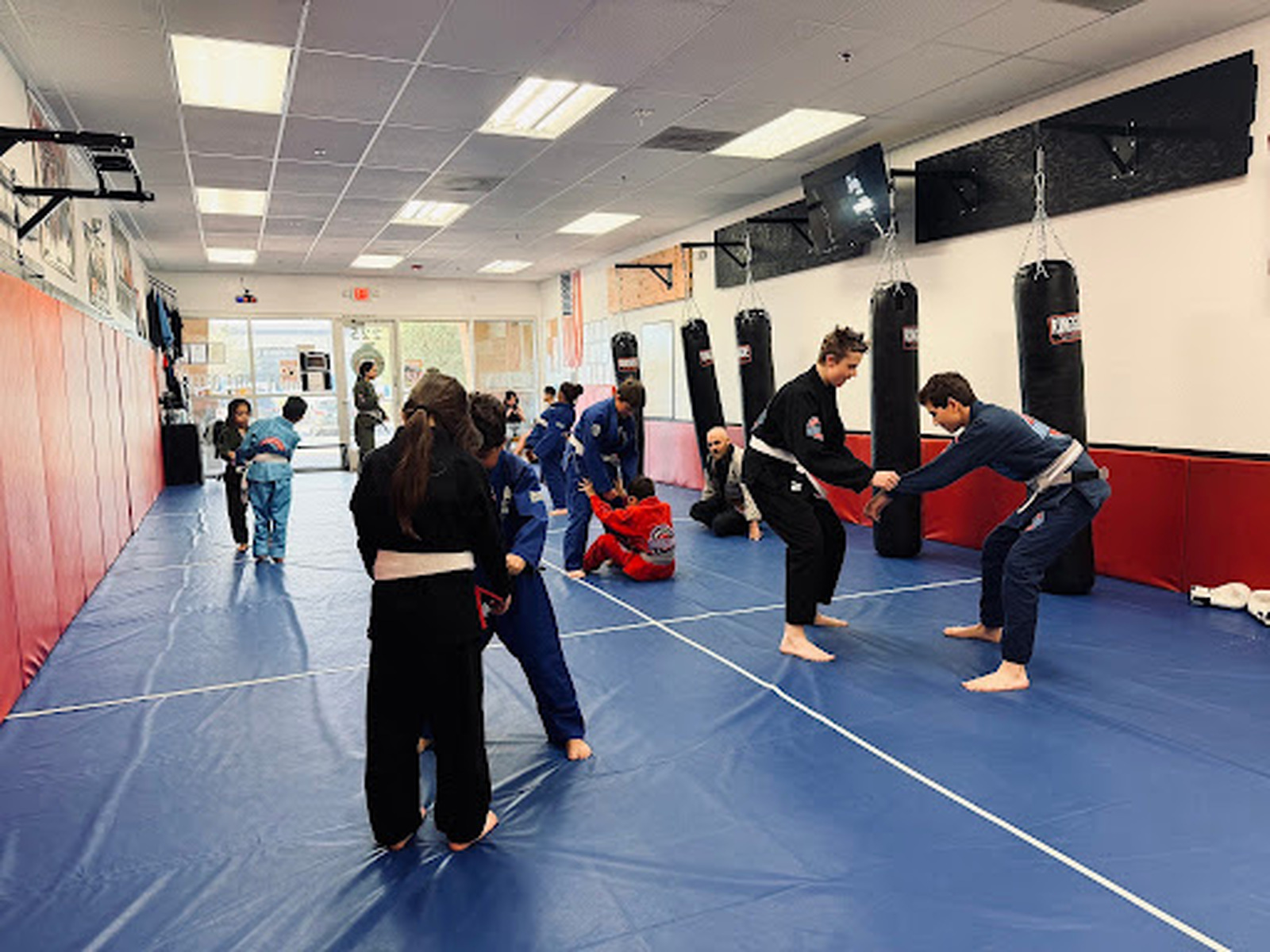 Youth Kickboxing and Muay Thai at Midgard