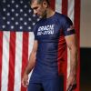 Men's Americana Short-Sleeve Rashguard Photo 1