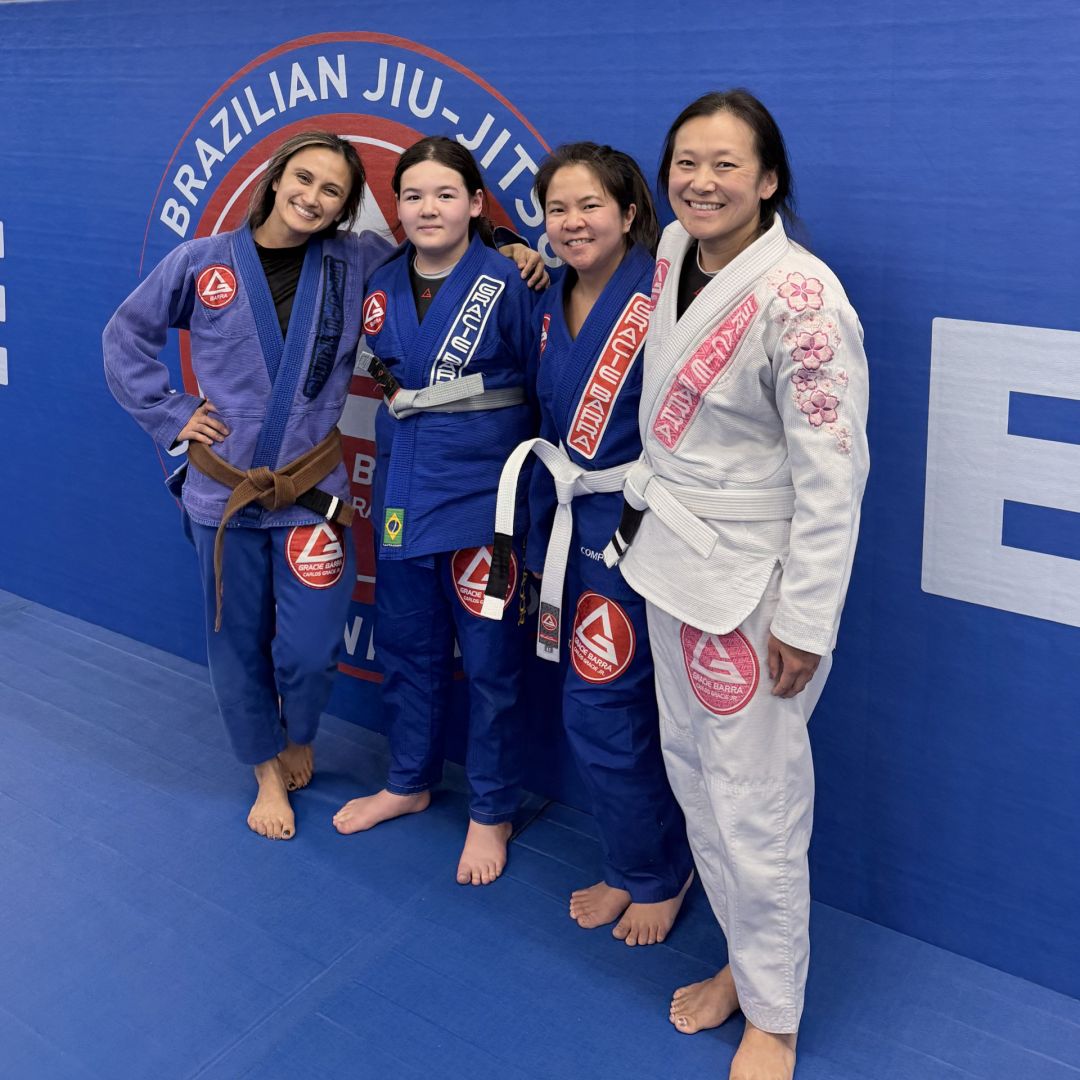 Women's Jiu-Jitsu class at Gracie Barra Edmonds