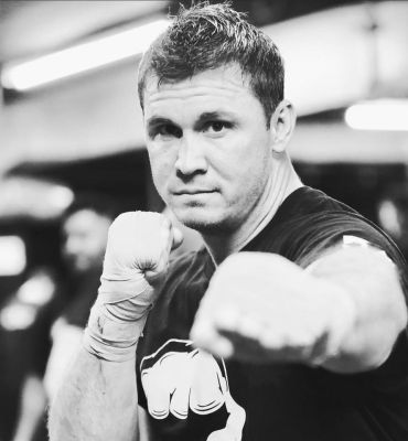 Head Coach Sheldon Adamson