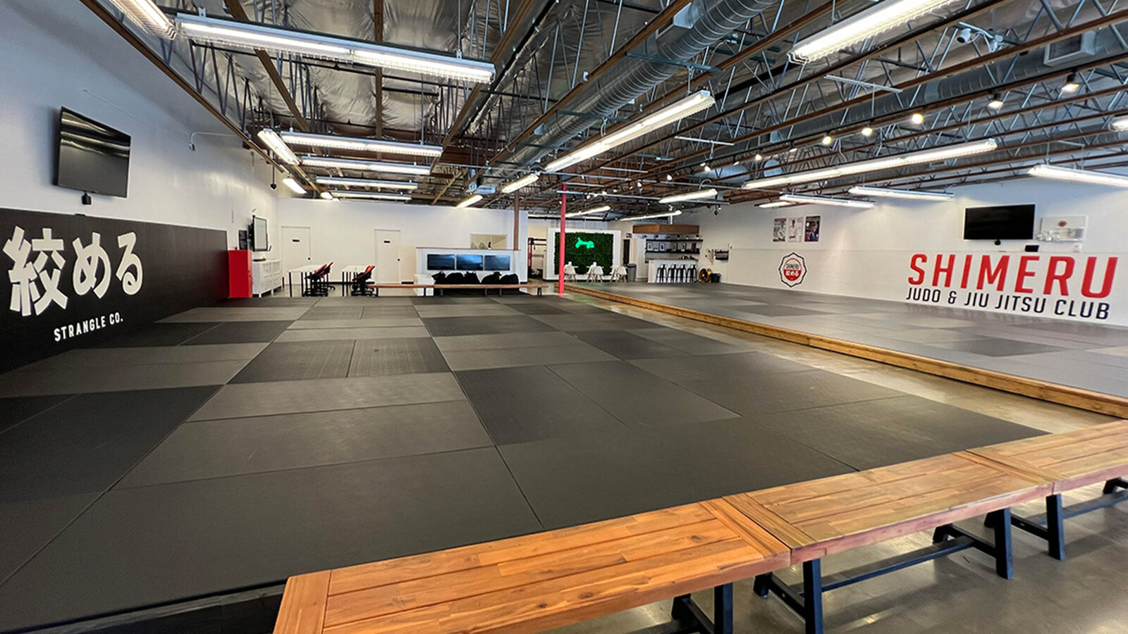 Interior of Shimeru Judo and Jiu Jitsu Club in Lake Elsinore