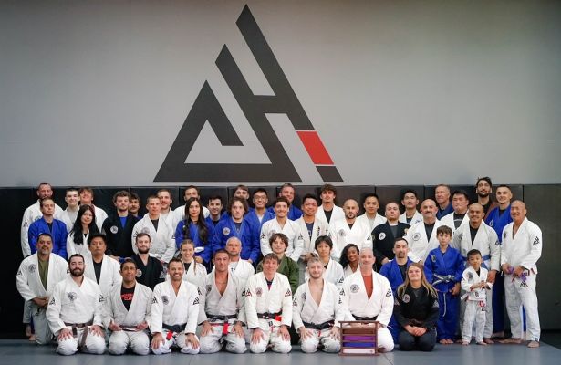 Chris Holdsworth Jiu Jitsu Acade