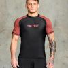 Elite Short Sleeve Rash Guard Photo 8