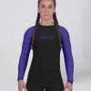 Elite Long Sleeve Rash Guard - Women Photo 7